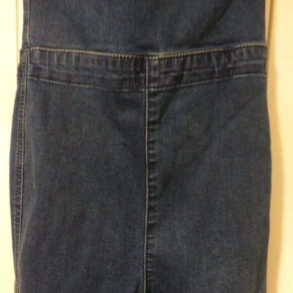 FOREVER 21 strapless tube dark wash denim jumpsuit - Picture 5 of 12